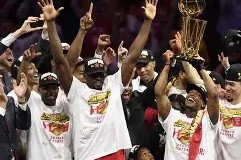 星空体育app-多伦多猛龙加时末段伤情更新；志在社区盾名次提升；质疑声仍在；团队化学反应显著的简单介绍