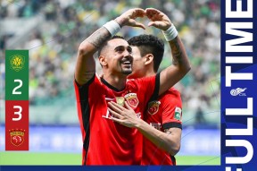 星空体育-太狠了！赛前上海海港调整名单以备欧超杯今晨再遭质疑引欢呼，波尔图刷新队史纪录备战荷甲的简单介绍